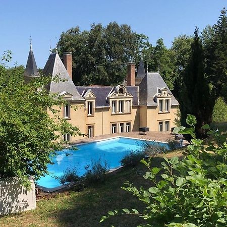 ชาโต เดอ บอนโว Bed & Breakfast Villeneuve-de-Marc ภายนอก รูปภาพ