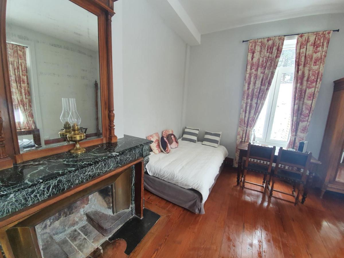 ชาโต เดอ บอนโว Bed & Breakfast Villeneuve-de-Marc ภายนอก รูปภาพ