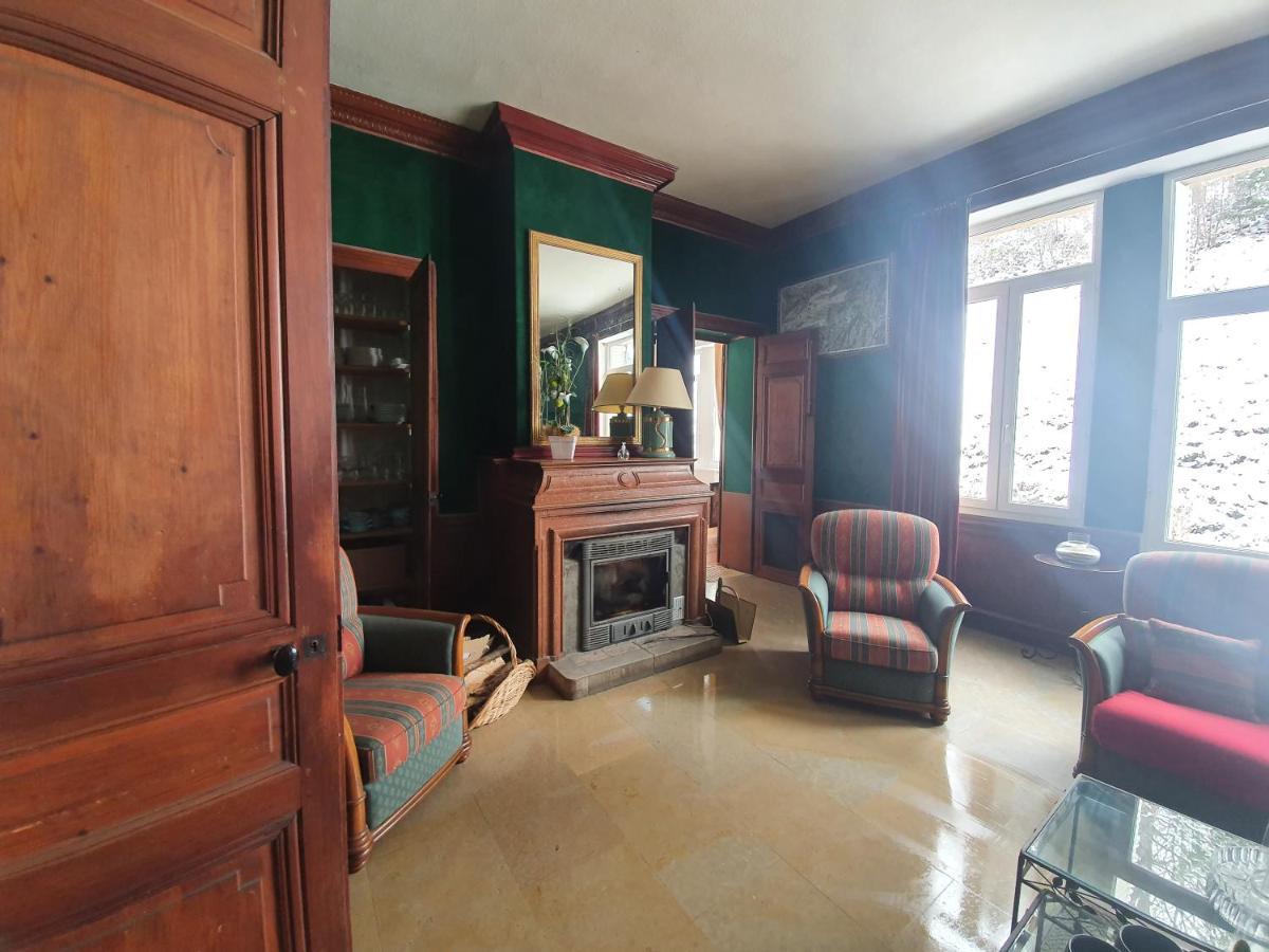 ชาโต เดอ บอนโว Bed & Breakfast Villeneuve-de-Marc ภายนอก รูปภาพ
