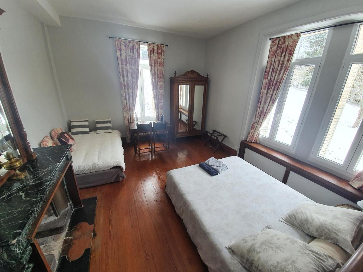 ชาโต เดอ บอนโว Bed & Breakfast Villeneuve-de-Marc ภายนอก รูปภาพ