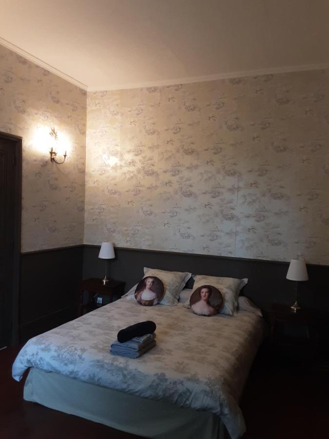 ชาโต เดอ บอนโว Bed & Breakfast Villeneuve-de-Marc ภายนอก รูปภาพ